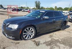 کرایسلەر 300